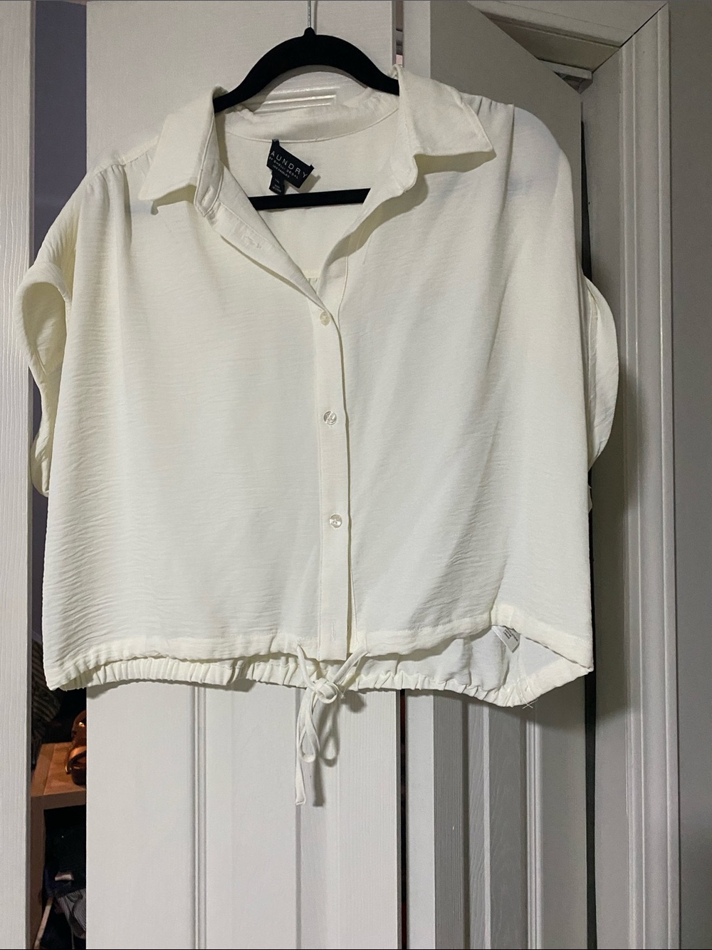 Laundry By Shelli Segal Cream Button-Front Drawstring Crop Top